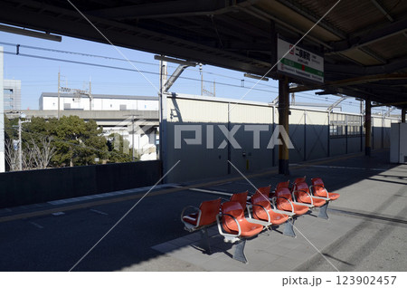 午後の駅 午後の駅 123902457