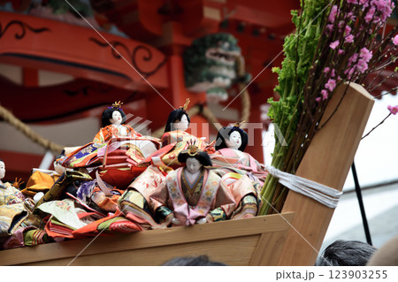 淡嶋神社(ひな流し神事)　【和歌山県和歌山市加太】 123903255