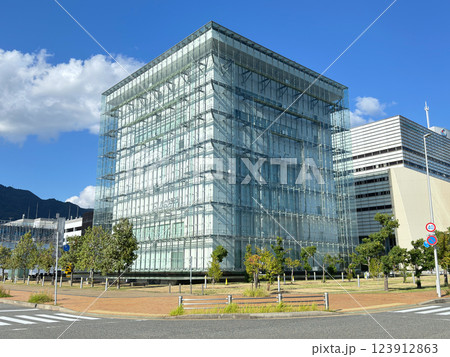 阪神・淡路大震災記念 人と防災未来センター西館(神戸市中央区脇浜海岸通) 阪神・淡路大震災記念 人と防災未来センター西館(神戸市中央区脇浜海岸通) 123912863