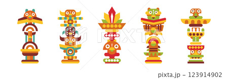 Traditional Totem Wooden Carved Pole with Animal Vector Set 123914902