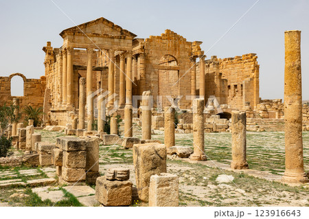 Ruins of ancient Roman capitol on territory of antic city Sufetula in area of modern Tunisia 123916643