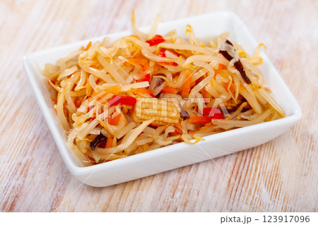 Salad with sprouted mung beans Salad with sprouted mung beans 123917096