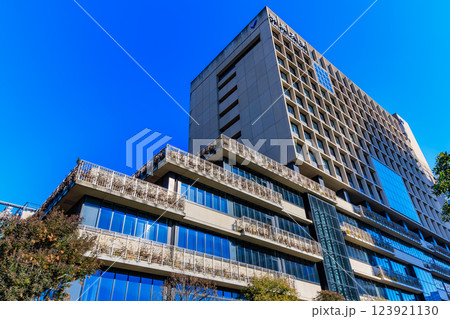 東京　中野区　明治大学 中野キャンパス 123921130