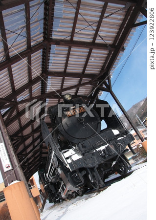 【長野県】木曽村に保存されるD51-238号機 【長野県】木曽村に保存されるD51-238号機 123922806