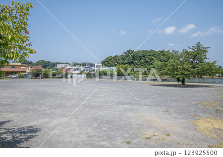 富岡並木ふなだまり公園　神奈川県横浜市金沢区富岡東 123925500
