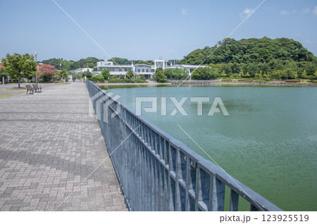 富岡並木ふなだまり公園　神奈川県横浜市金沢区富岡東 123925519
