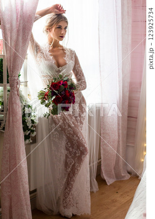 Beautiful Woman Bride Makeup and Hairstyle, Girl studio Beautiful Woman Bride Makeup and Hairstyle, Girl studio 123925734