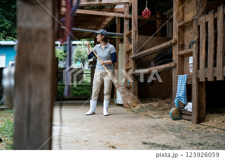 involved with horses involved with horses 123926059