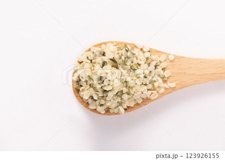 ヘンプシード 123926155