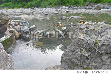 秋山郷切明 切明温泉河原の湯 秋山郷切明 切明温泉河原の湯 123928428