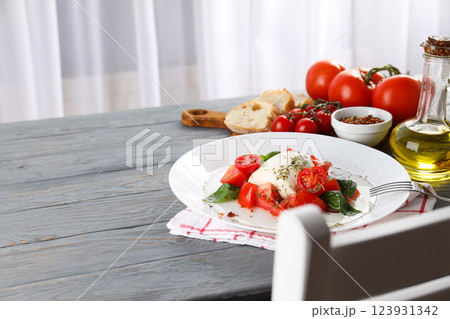 Salad Caprese, concept of tasty and delicious food 123931342