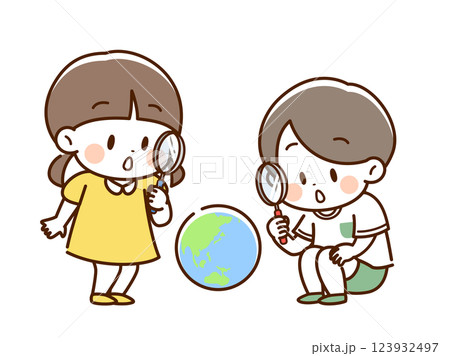 虫眼鏡_地球を見るこども 虫眼鏡_地球を見るこども 123932497
