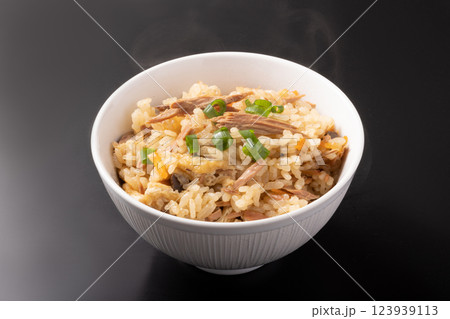 鰹のなまり焼き　炊き込みごはん 123939113