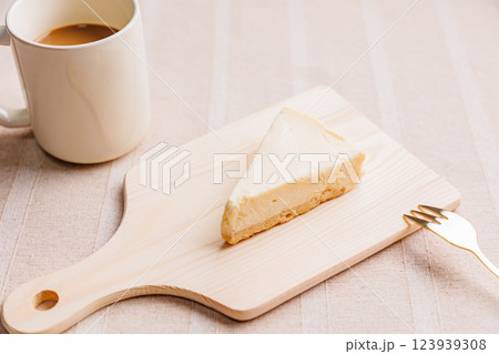 チーズケーキ 123939308