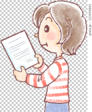 書類を持った中年女性 書類を持った中年女性 123939881