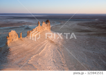Stunning Mangystau landscape, Kazakhstan. Ak Orpa pinnacles view, Bozzhira valley 123941531