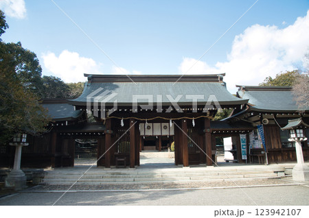 竃山神社(神門)　【和歌山県和歌山市和田】 123942107