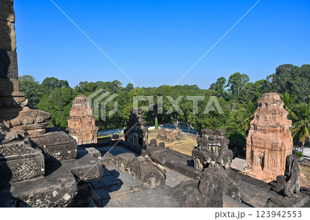 ロリュオス遺跡群・バコン寺院，アンコール遺跡群／カンボジア 123942553