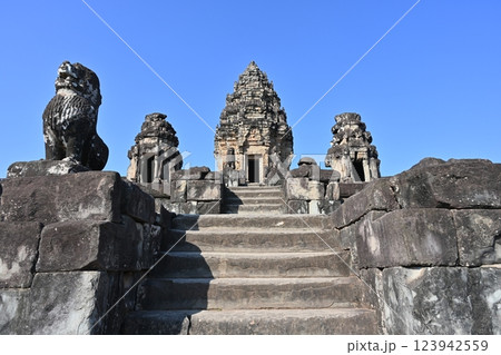 ロリュオス遺跡群・バコン寺院,アンコール遺跡群/カンボジア ロリュオス遺跡群・バコン寺院,アンコール遺跡群/カンボジア 123942559