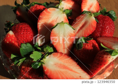 いちご ▼・▼・・▼・strawberry・▼・・▼・▼ いちご ▼・▼・・▼・strawberry・▼・・▼・▼ 123946350