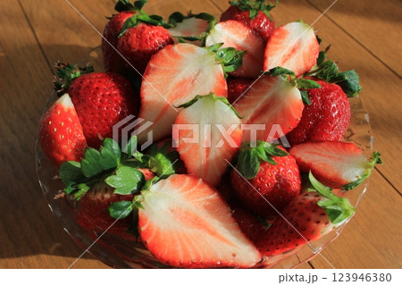 いちご ▼・▼・・▼・strawberry・▼・・▼・▼ いちご ▼・▼・・▼・strawberry・▼・・▼・▼ 123946380