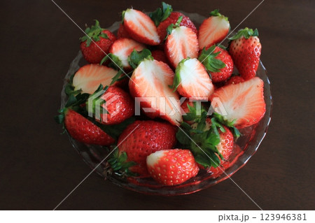 いちご ▼・▼・・▼・strawberry・▼・・▼・▼ いちご ▼・▼・・▼・strawberry・▼・・▼・▼ 123946381