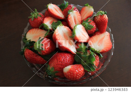 いちご ▼・▼・・▼・strawberry・▼・・▼・▼ いちご ▼・▼・・▼・strawberry・▼・・▼・▼ 123946383