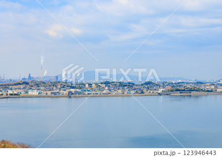 春の彦島ナイス・ビューパークから見た景色　山口県下関市 123946443