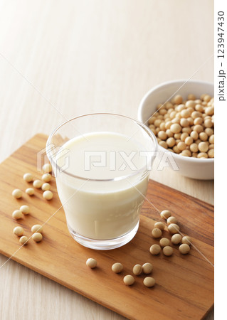 豆乳 123947430