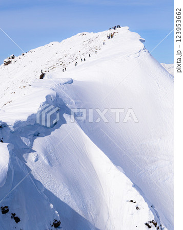 厳冬の谷川岳・オキの耳(雪山登山) 厳冬の谷川岳・オキの耳(雪山登山) 123953662