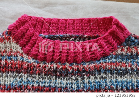 手編みセーター　棒針編み 123953958