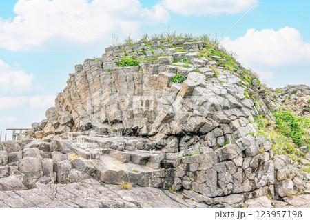 北海道根室市 人気の観光名所 晴天の根室車石 北海道根室市 人気の観光名所 晴天の根室車石 123957198