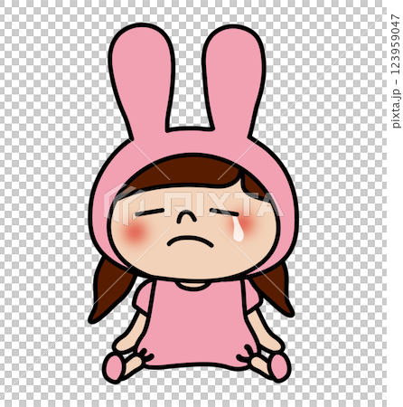 泣いているピンクのうさぎの格好をした子供(女の子2) 泣いているピンクのうさぎの格好をした子供(女の子2) 123959047