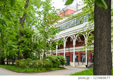 The building of the Youth Theater on the Fontanka on a cloudy August day 123960677