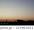 朝焼けの空 123961621