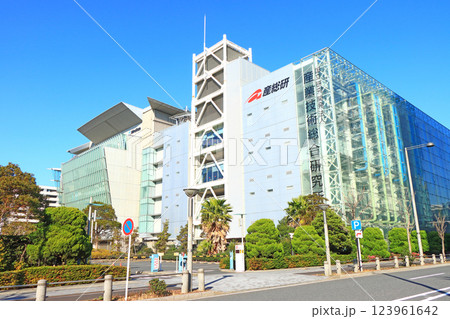 東京都江東区、産業技術総合研究所の風景 123961642