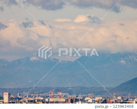 小牧山山頂からの景色 超望遠の世界 小牧山山頂からの景色 超望遠の世界 123963408