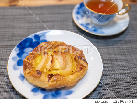 ティータイム カフェ 喫茶店 紅茶 パイ ティータイム カフェ 喫茶店 紅茶 パイ 123963471