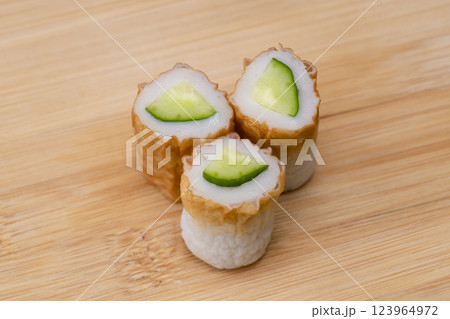 ちくわきゅうりを作る工程 123964972