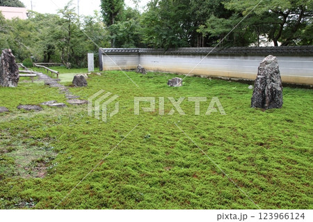 石庭:高野山真言宗・三輪山真長寺・62（岐阜県岐阜市三輪） 123966124