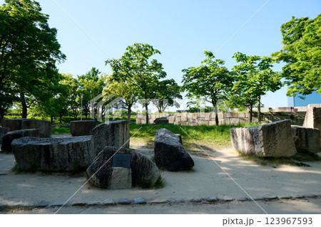 大阪府大阪市中央区_大阪城刻印石広場2_2024年5月 大阪府大阪市中央区_大阪城刻印石広場2_2024年5月 123967593