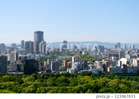 大阪府大阪市中央区_大阪城天守から北側風景2_2024年5月 大阪府大阪市中央区_大阪城天守から北側風景2_2024年5月 123967633