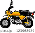 黄色いミニバイクのイラスト 123968929