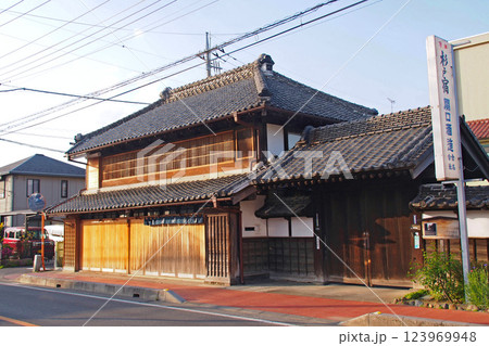 日光街道沿いの関口酒造【埼玉県杉戸町】 123969948