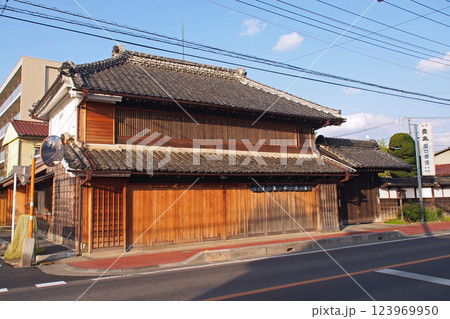 日光街道沿いの関口酒造【埼玉県杉戸町】 123969950