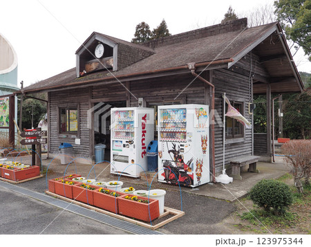 上総中野駅(小湊鐡道・いすみ鉄道) 上総中野駅(小湊鐡道・いすみ鉄道) 123975344