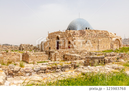 The Dome of Umayyad Palace mosque with ruins in the foreground, Citadel Hill, Jabal al-Qala, Amman, Jordan. The Dome of Umayyad Palace mosque with ruins in the foreground, Citadel Hill, Jabal al-Qala, Amman, Jordan. 123983768