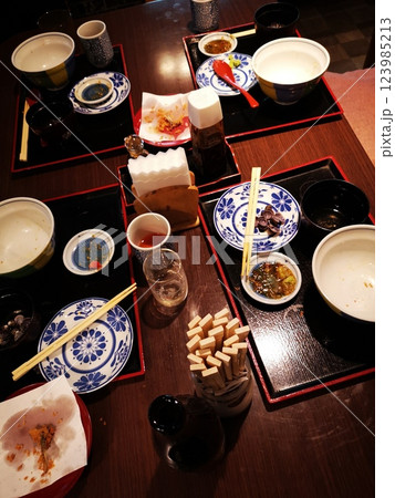 完食 123985213
