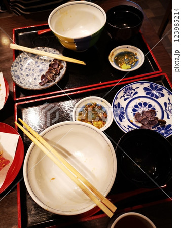 完食 123985214
