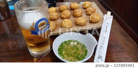 本場明石で食べた絶品明石焼き 本場明石で食べた絶品明石焼き 123985981
